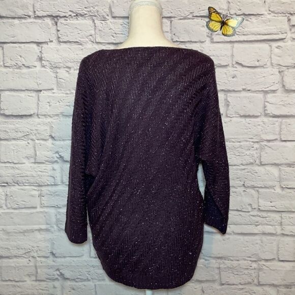 𝅺warehouse One Oversized 3/4 Sleeve Sweater Size Medium - Picture 4 of 6